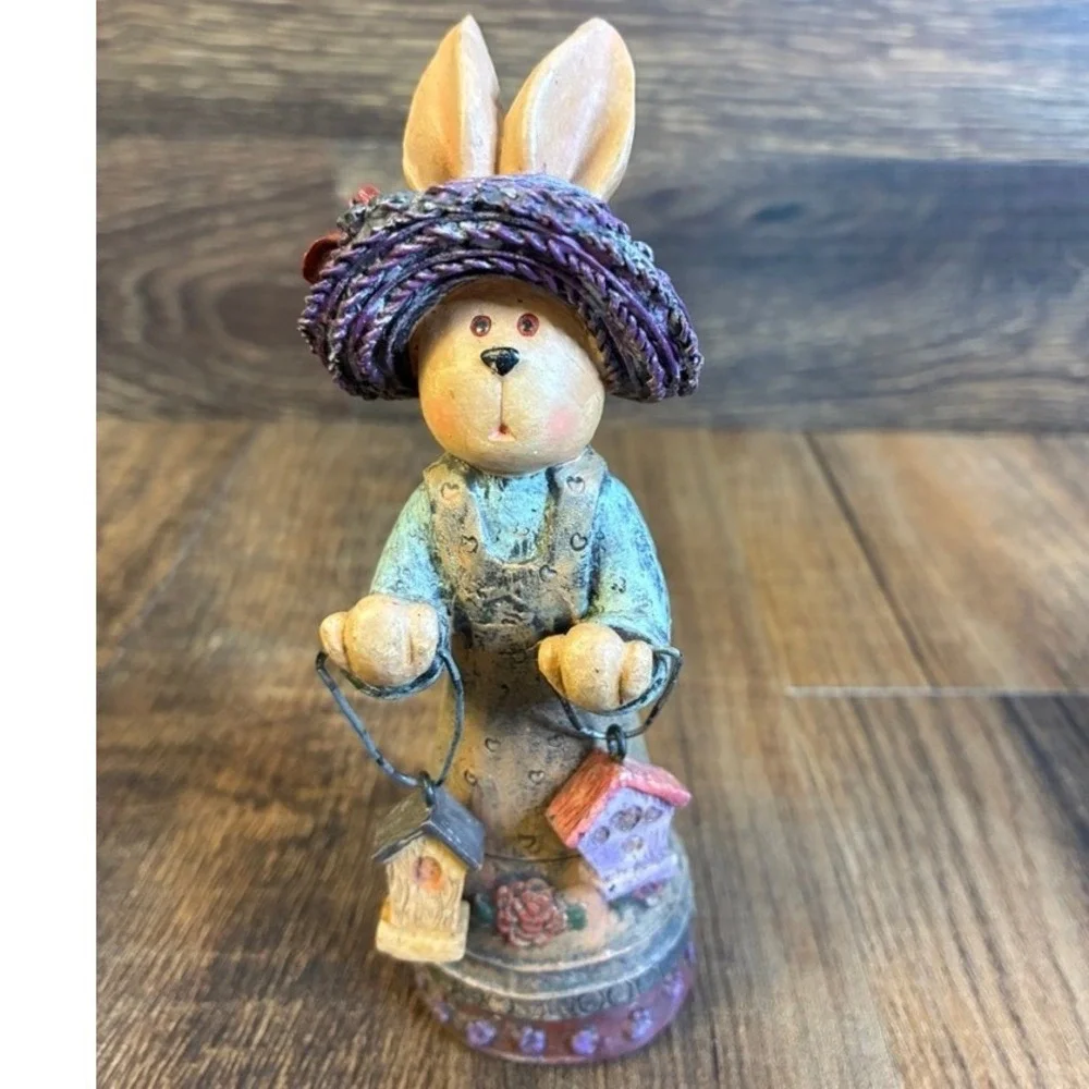 Vintage Style Resin Easter Bunny Figurines Set 3 Piece Primitive Spring Decor